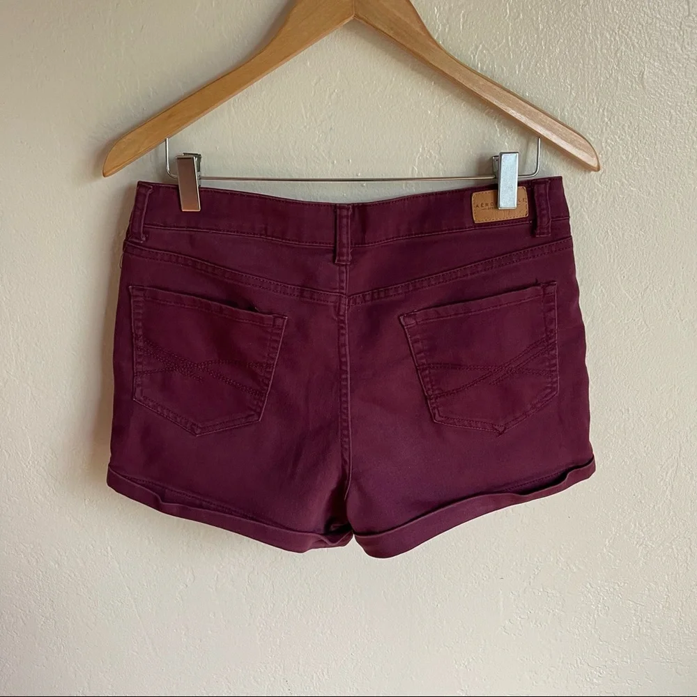 Aeropostale Junior Women’s High Waist Shorts In Burgundy Size 10 - Picture 2 of 4